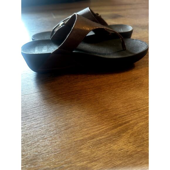 FitFlop Lulu Leather Toe-Post Sandals in Bronze Women's Size 8 - Picture 4 of 16